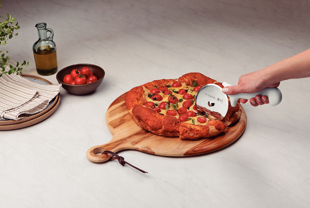 Cortador Para Pizza Tramontina Profissional Master Blanco