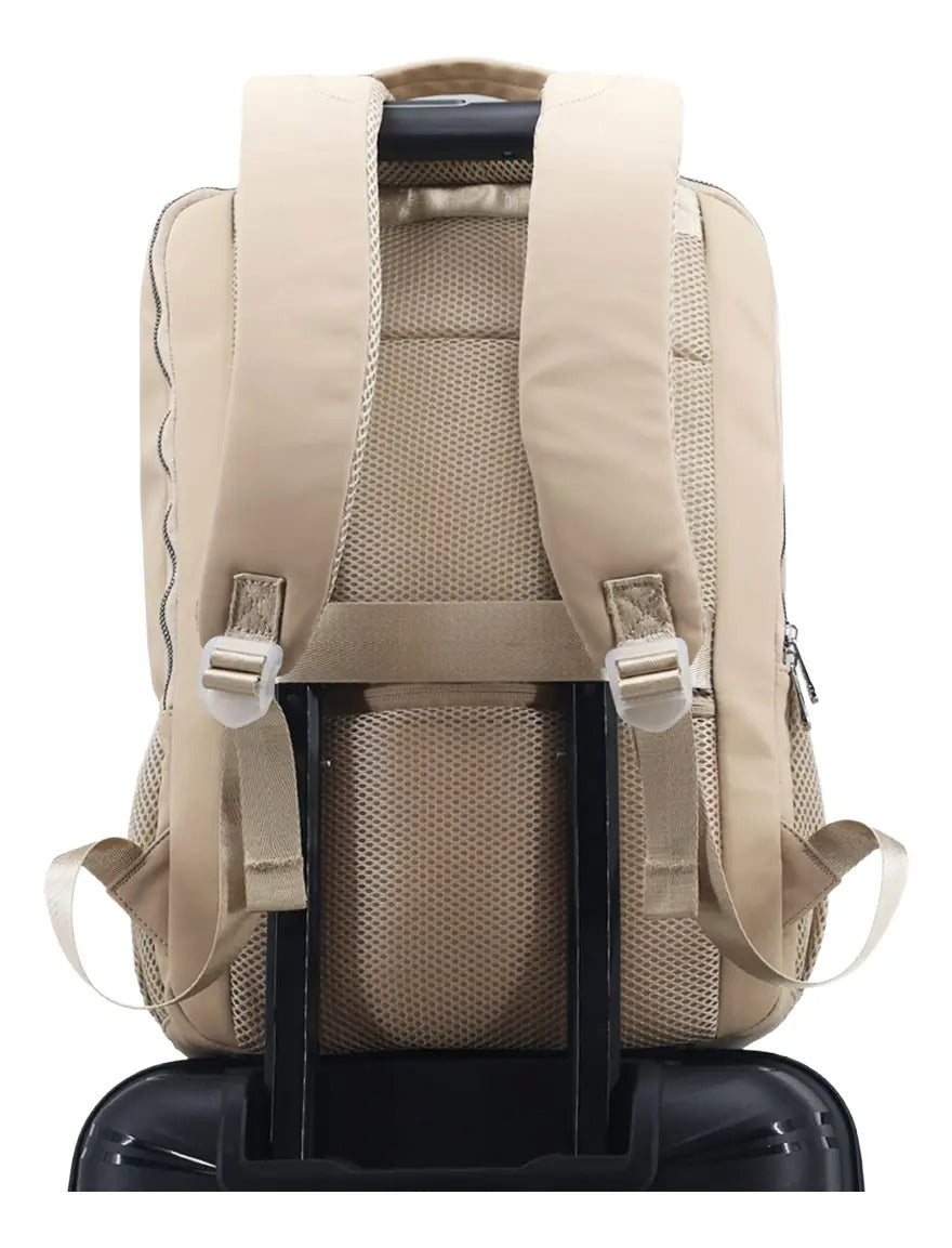 Mochila Amayra Ecocuero Camel 44 x 30 x 12 cm