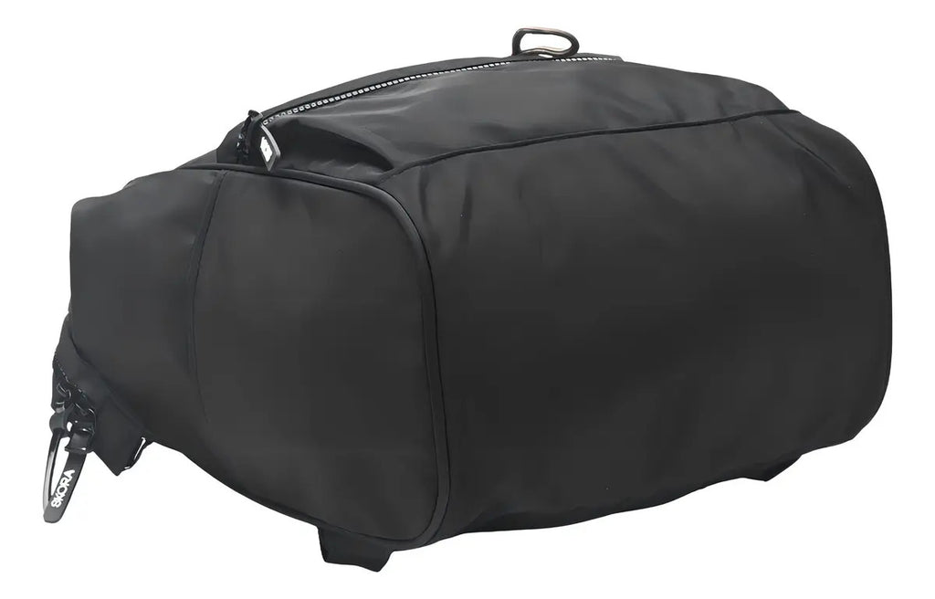 Mochila Skora Boca de Pez Eve Nylon Negra 40 x 25 x 18 cm