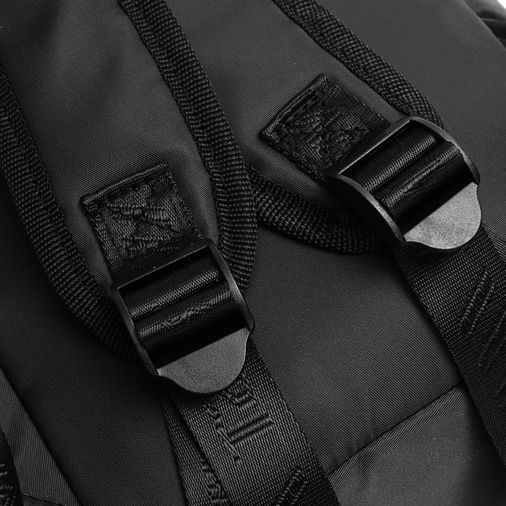Mochila Wanderlust Matera  Urban Negra
