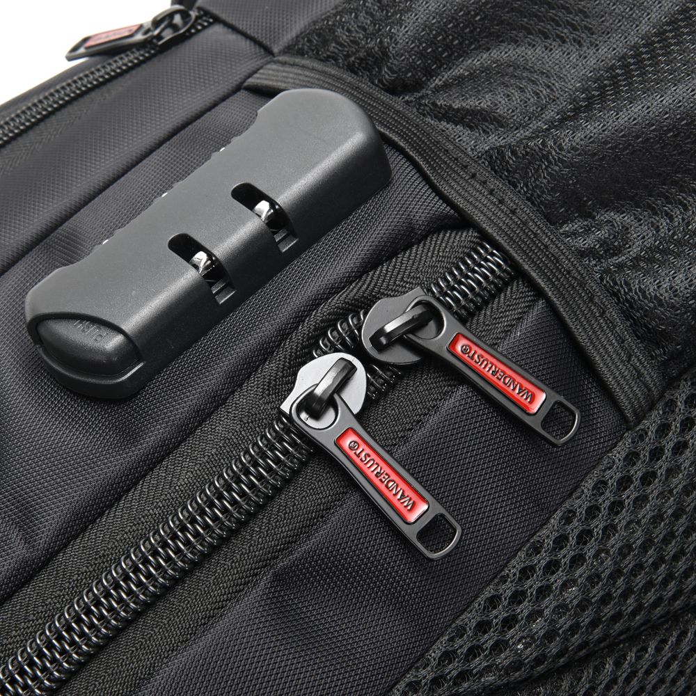 Mochila Wanderlust Portanotebook con Candado Urban Negra- de 18.5 Pulgadas